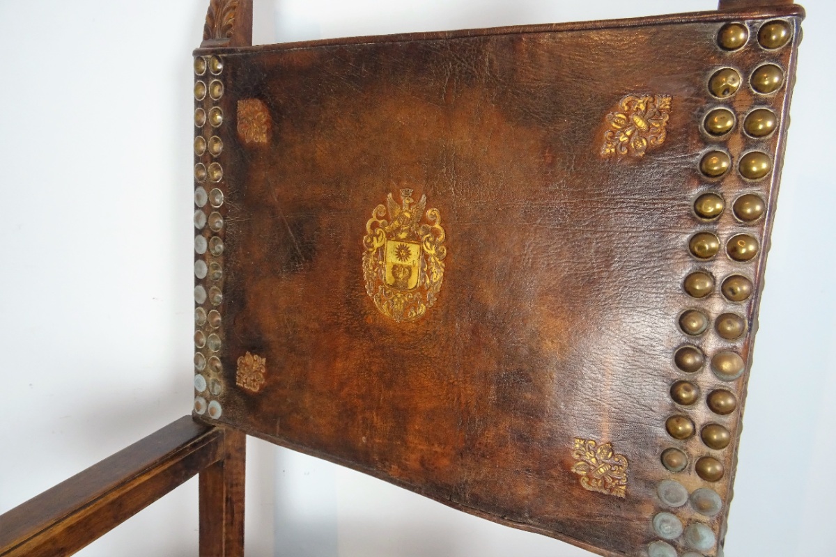 Italian Walnut and Leather Throne Armchair (3).JPG